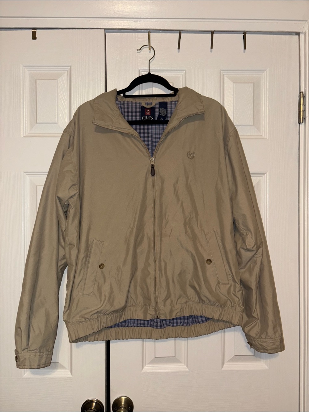 Chaps Men's Light Tan Zip-Front Windbreaker with Plaid Lining